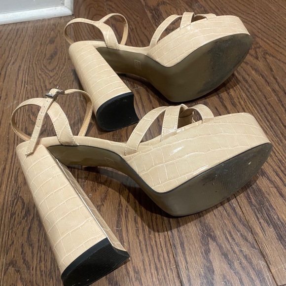 USED - Mettesally Chunky Platform Heeled Sandals SIZE 12.5 - Picture 7 of 10